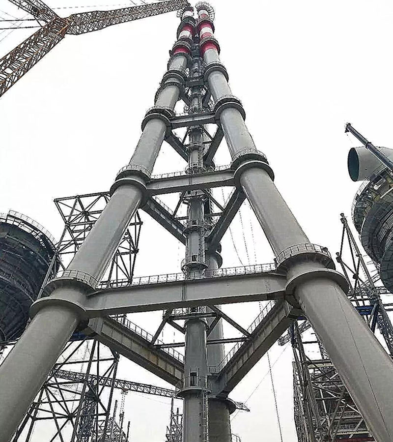 江苏宜安施工完成国内首根180米三管自立式钢烟囱
